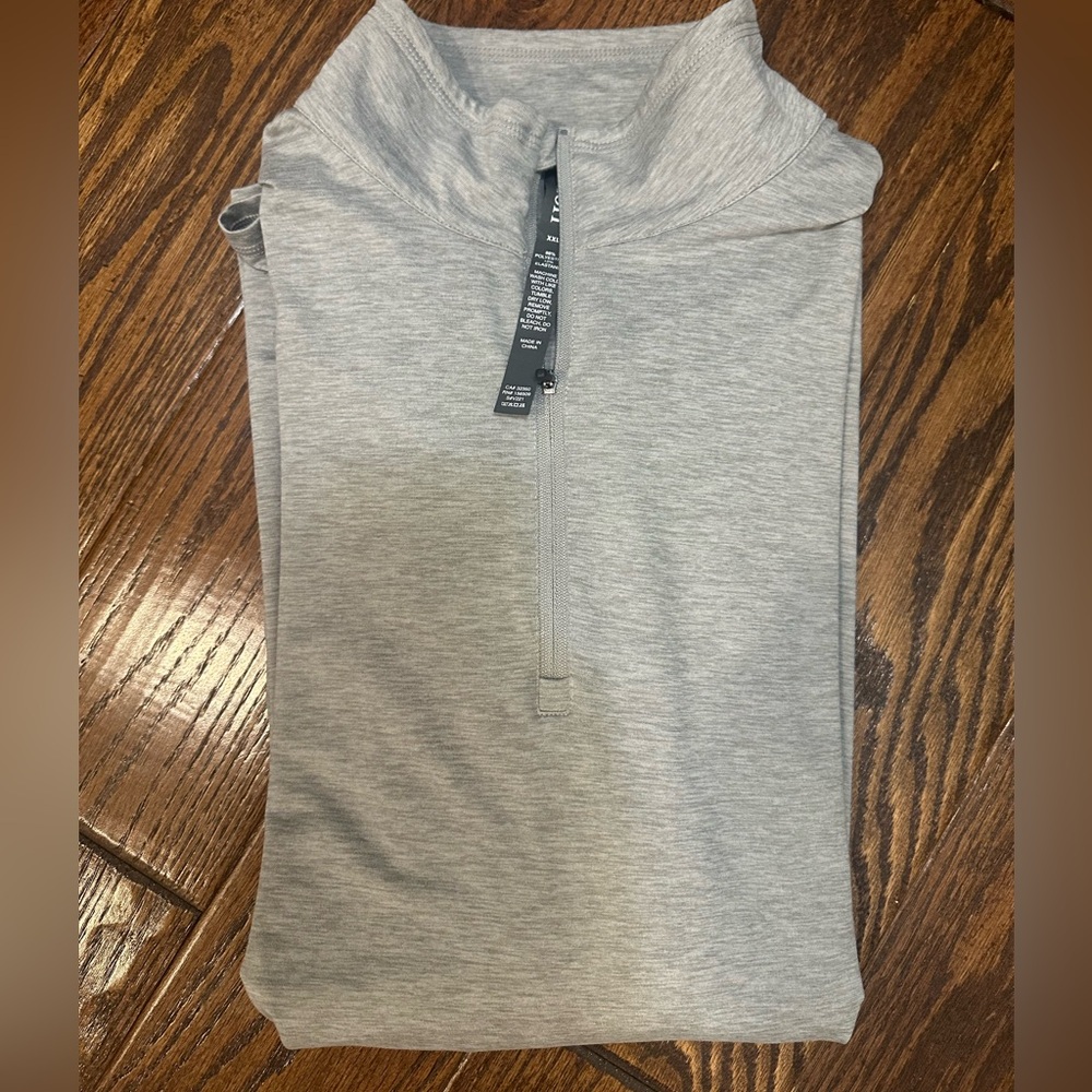 Vuori Men’s Half Zip Grey XXL